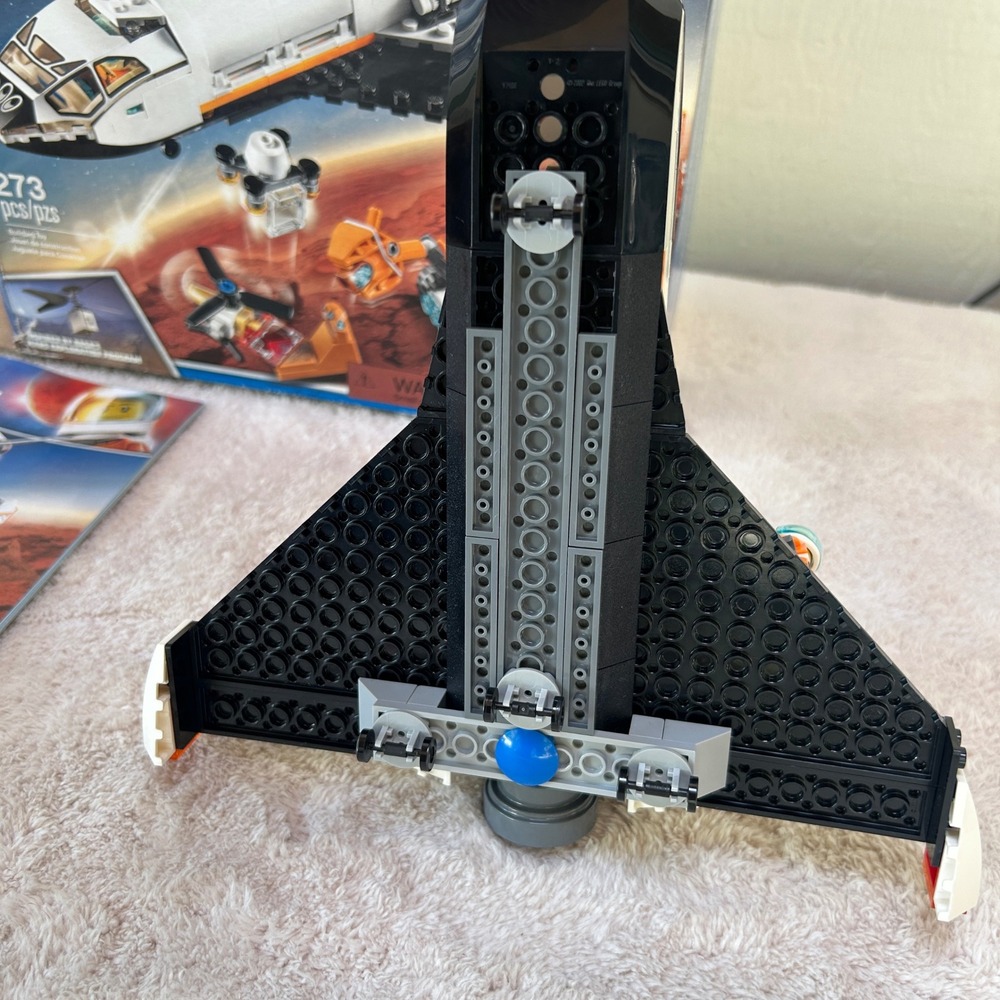 LEGO City Mars Research Shuttle 60226 NASA Inspired Space Set with Box & Manuals - Picture 7 of 8
